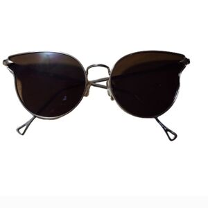 Sunglasses cat eyes uv400 protection color black and gold